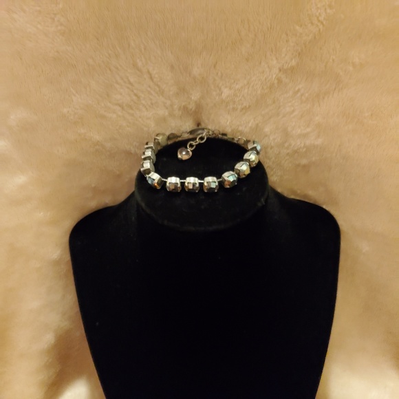 Sabika FORWARD THINKING Fun Bracelet W12 - Picture 3 of 3